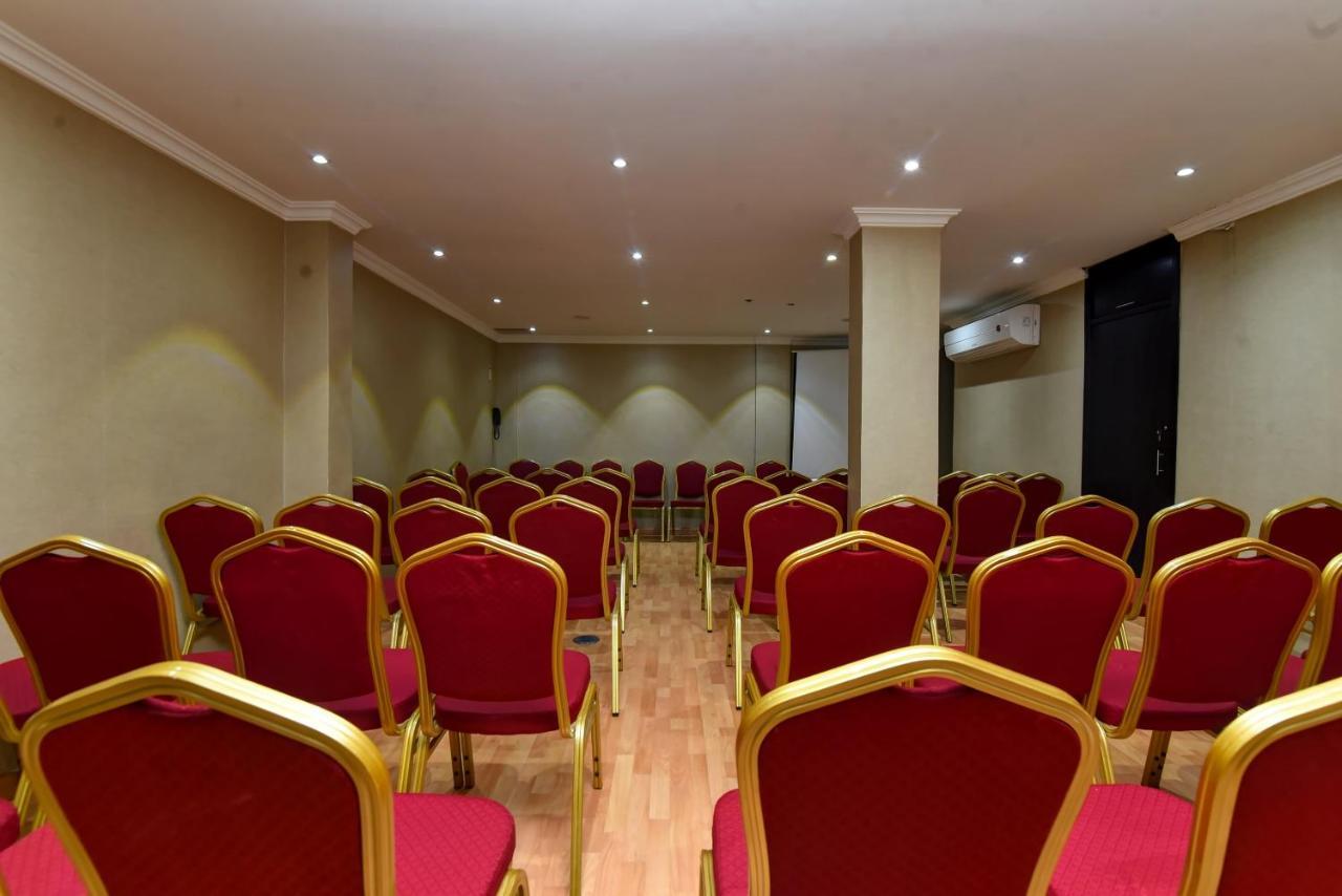 Oyo 411 Moon Hotel Dammam Exterior foto